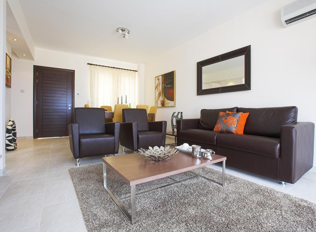 Apartment Chloraka Terrace