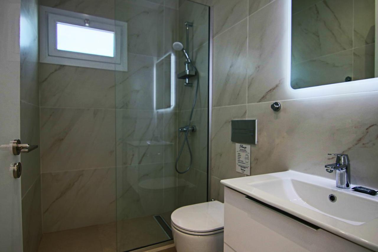 Apartment Phaedrus Living: Seaview Luxury Flat Limnaria 114