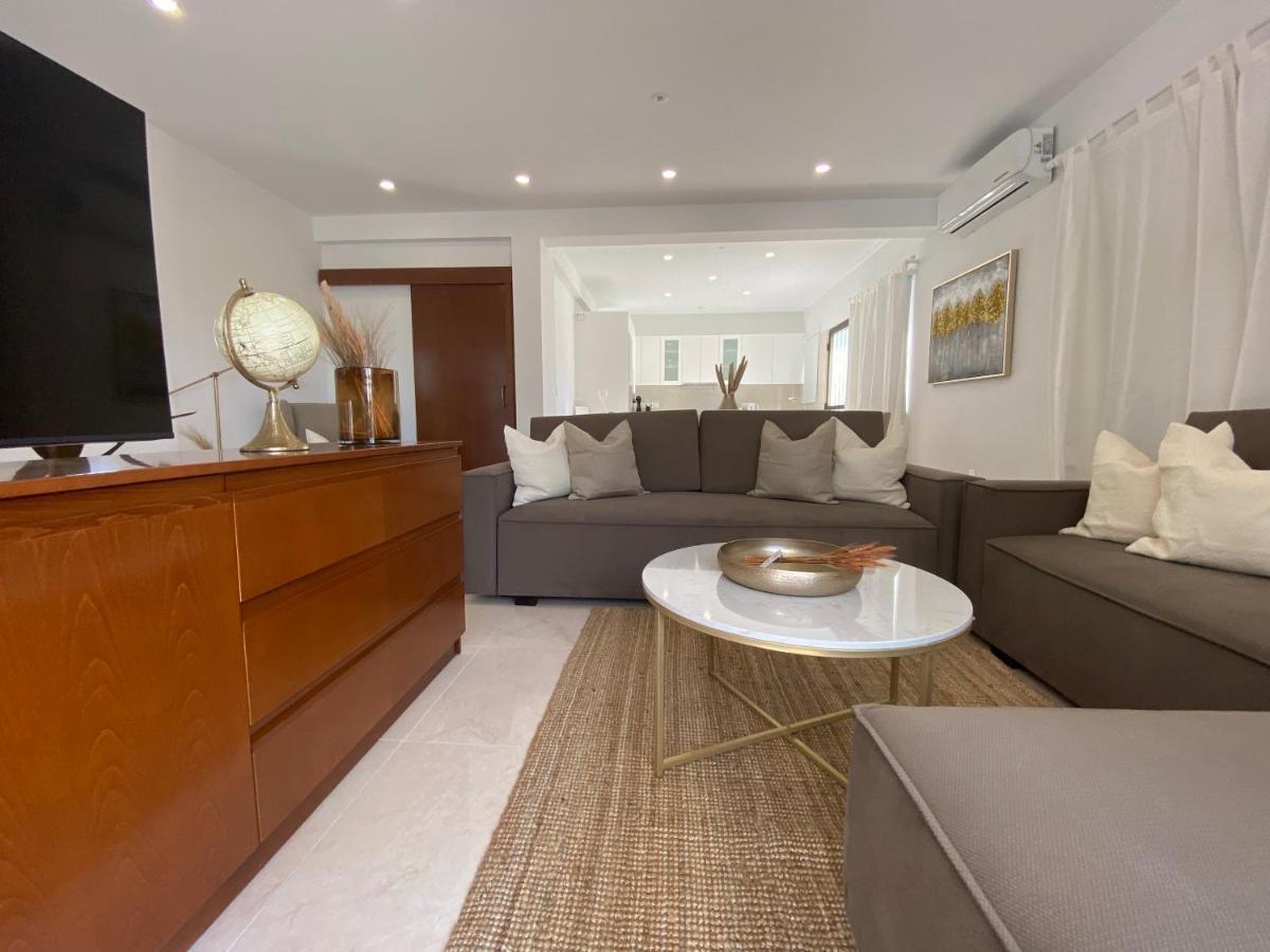 Phaedrus Living: View Luxury Flat Androcleous Apartment Paphos
