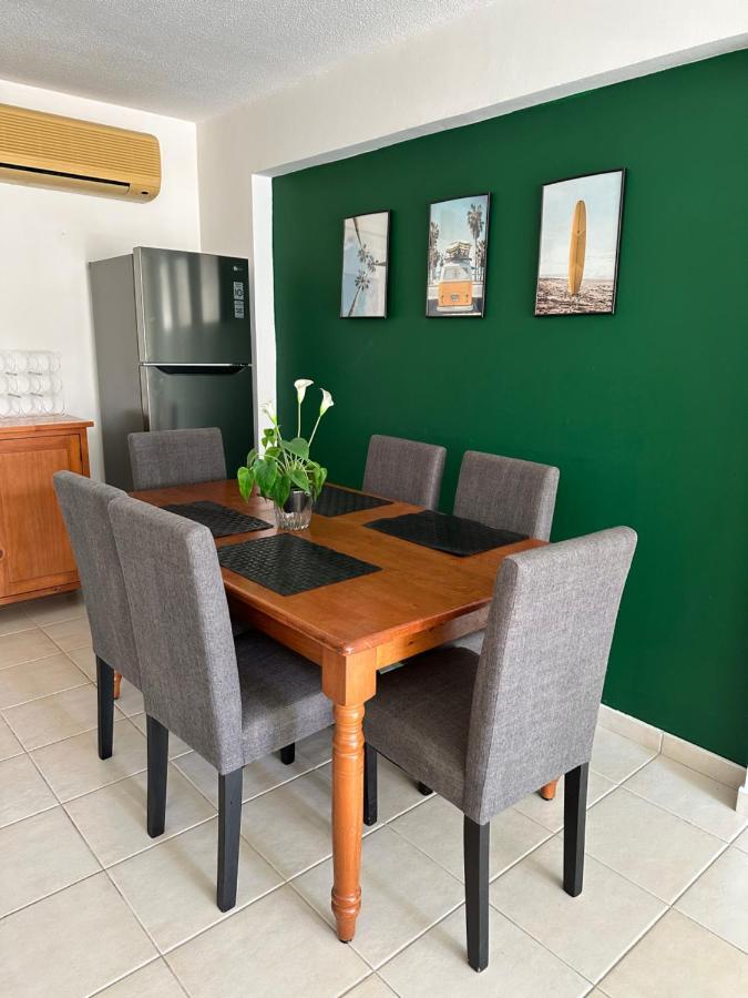 Apartment Beautiful Regina Gardens