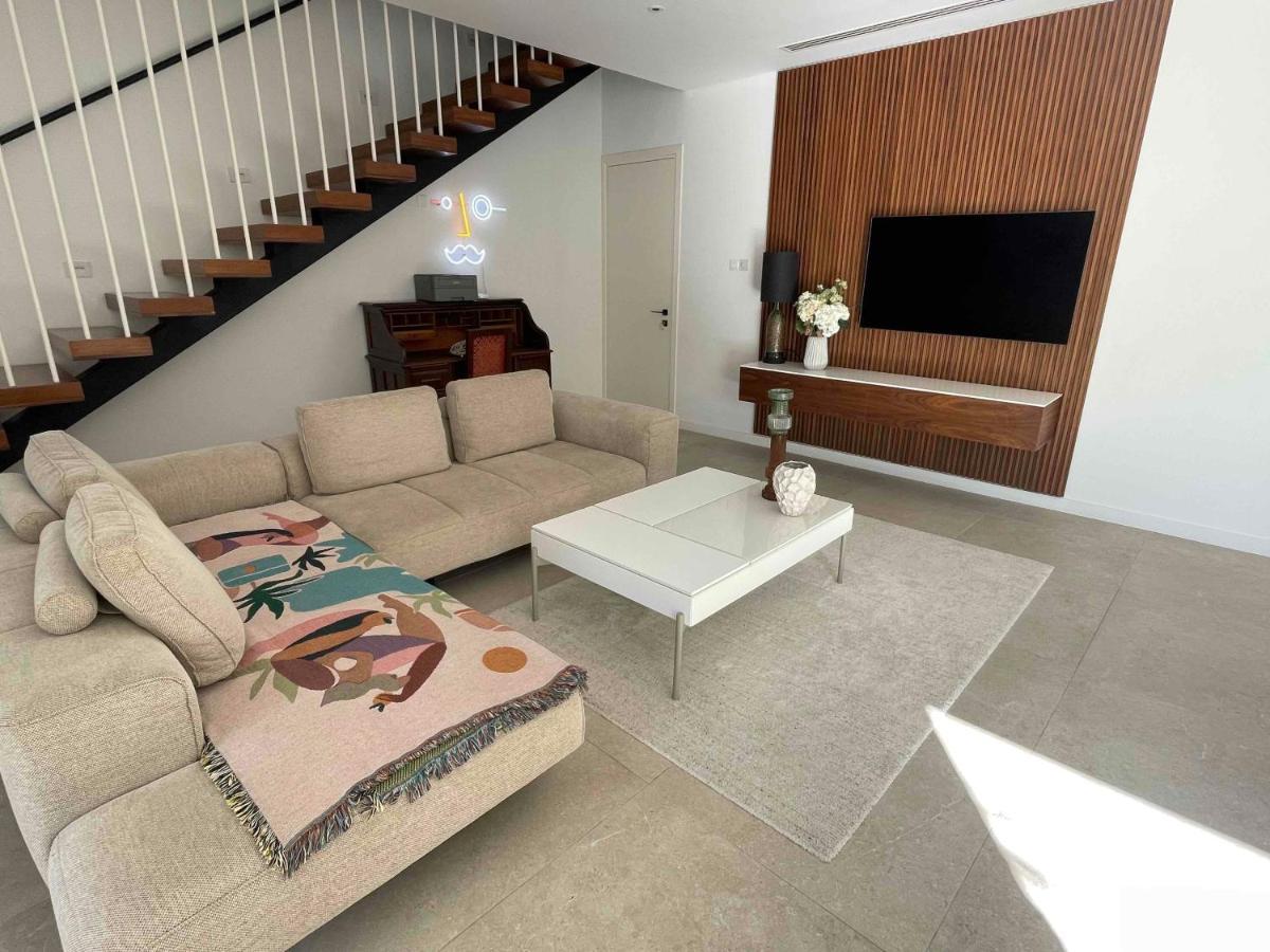 Luxury Contemporary *