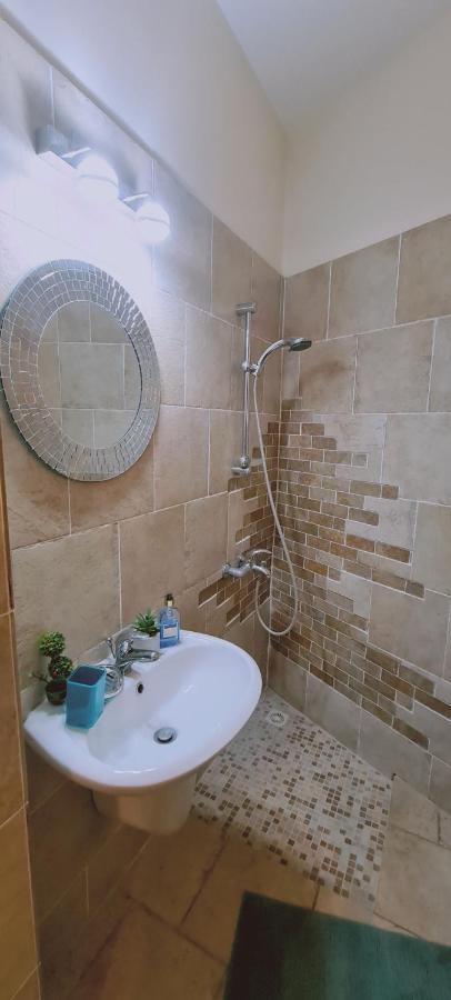 Elegance 3br Apt Apartment