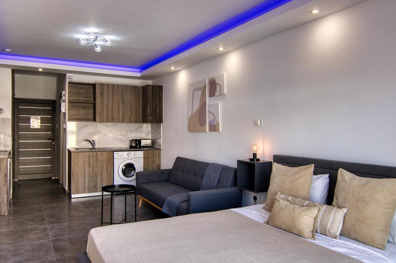 Phaedrus Living: Seaside Luxury Flat Athina 117 Paphos