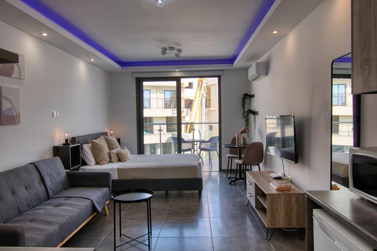 Apartment Phaedrus Living: Seaside Luxury Flat Athina 117