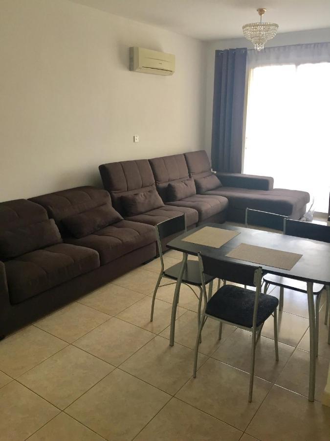 Cosy 2 Bedroom * Paphos
