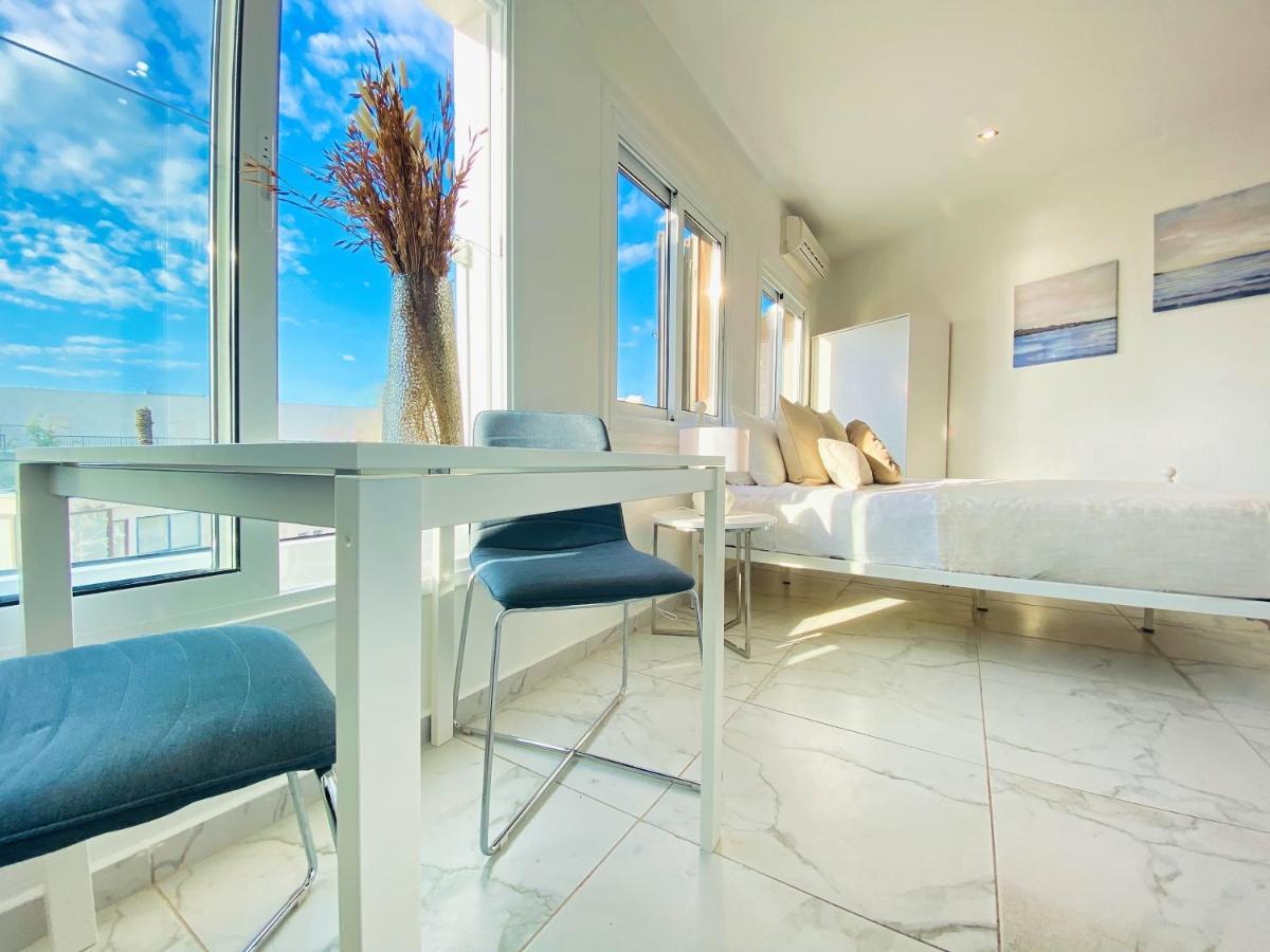 Apartment Phaedrus Living : Luxury Flat Lighthouse 75 Paphos