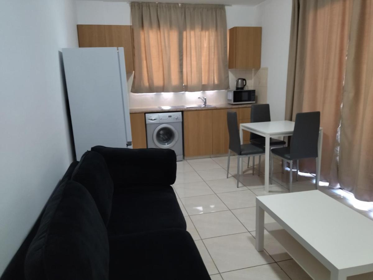 Apartment Polycarpou 48