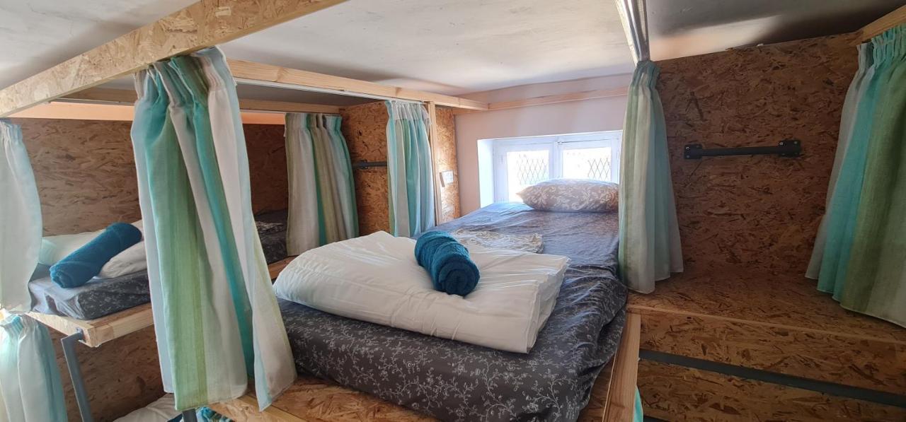 Albergue Bee *