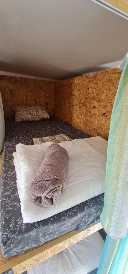 Hostel Bee