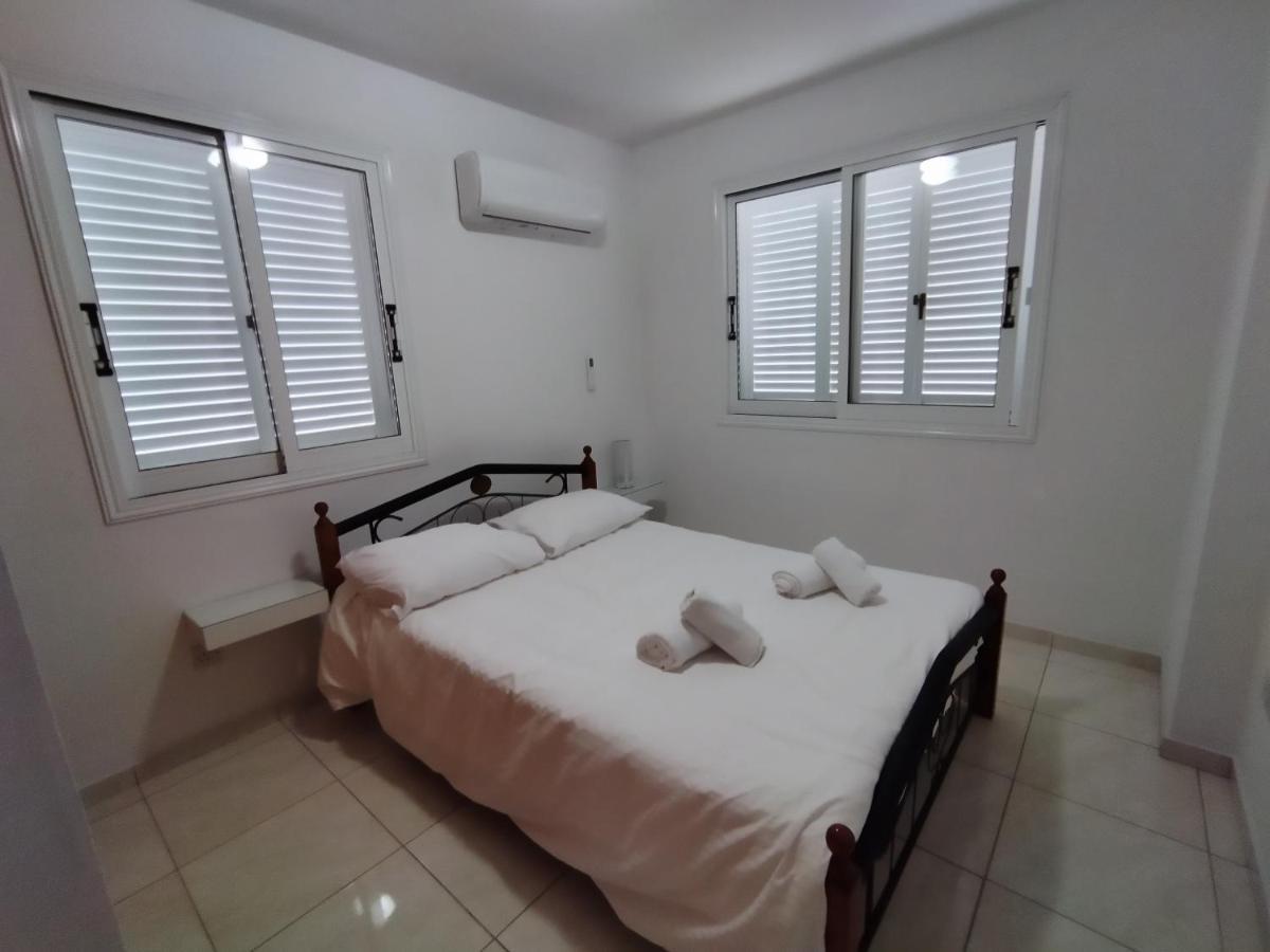 Polycarpou 48 Paphos