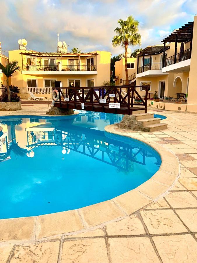 Sirena Cypria Sunset 15 Apartment