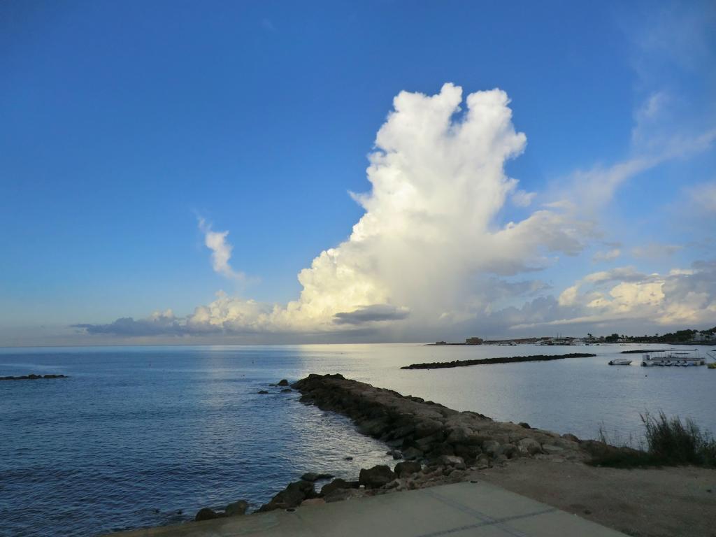 Limnaria Westpark Apartment *