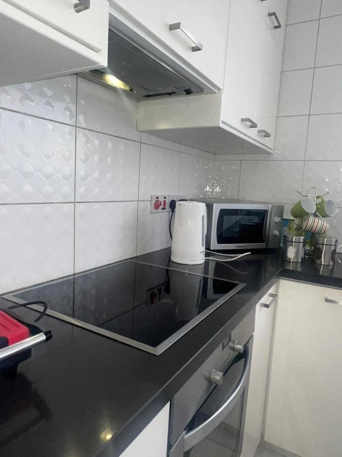 Marias Spacious Aparment Apartment *