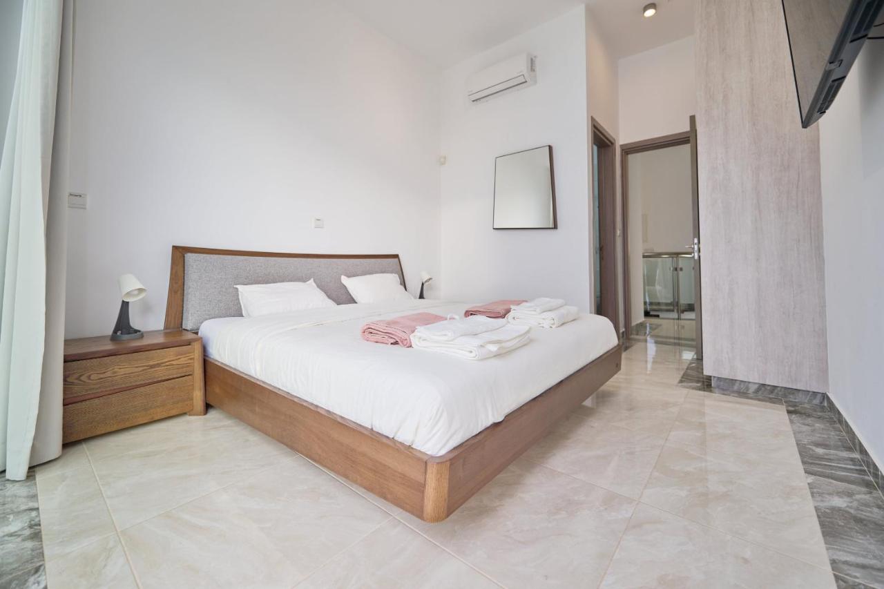 Olymp Luxury D - Luxury Escape With Direct Access And Unique Sunsets