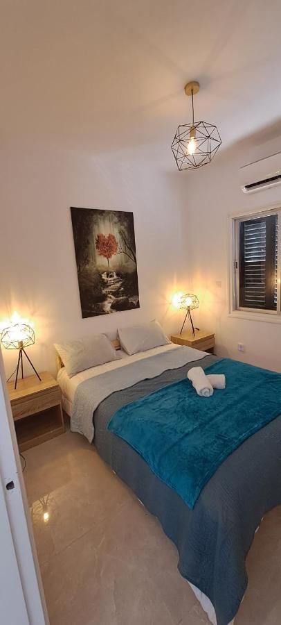 Luxury In Light House Apartment *