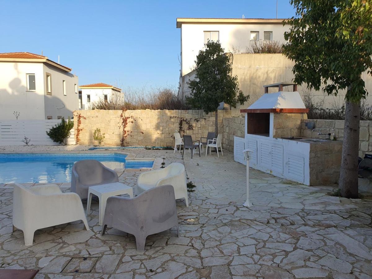 Villa Serapho