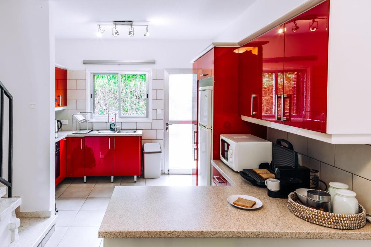 Minimal Townhouse Center Paphos