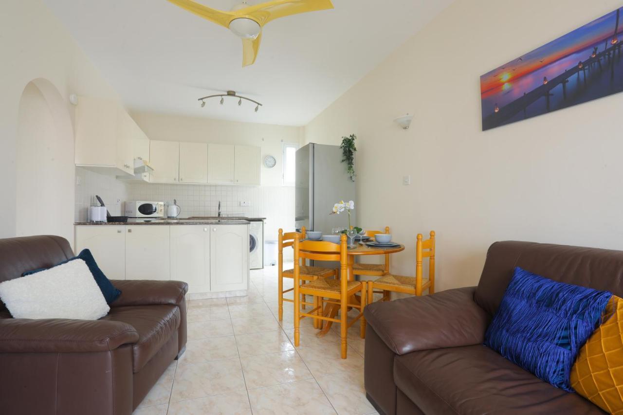 Stylish Holiday - Large Pool - Close To Beach * Paphos