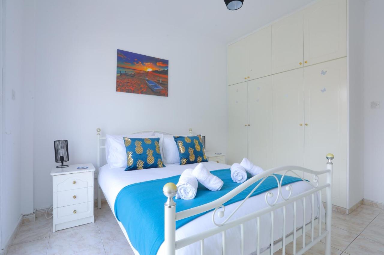 Apartment Stylish Holiday - Large Pool - Close To Beach