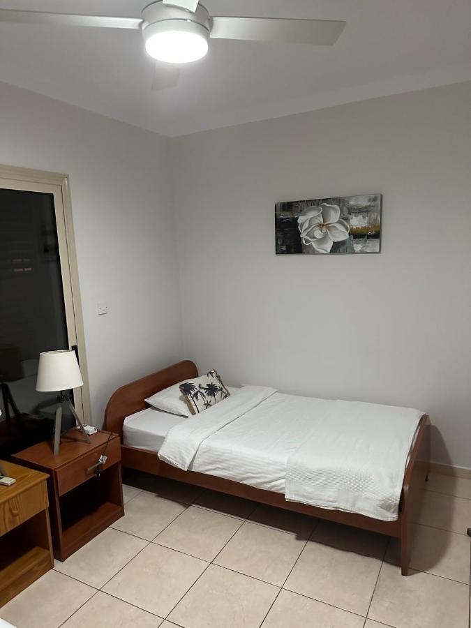 Cosy House With Pool, Pafos,tombs Of Kings *