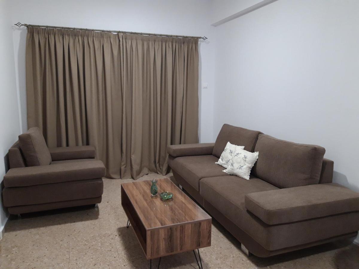 Costas Two-bedroom Ground Floor Apartment *