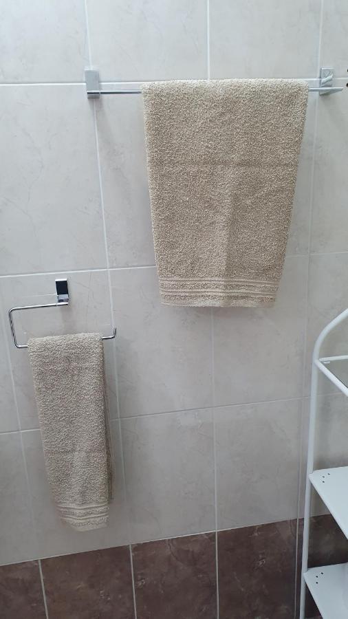 Peaceful With Double Bed - Oak Breeze Apartamento Paphos