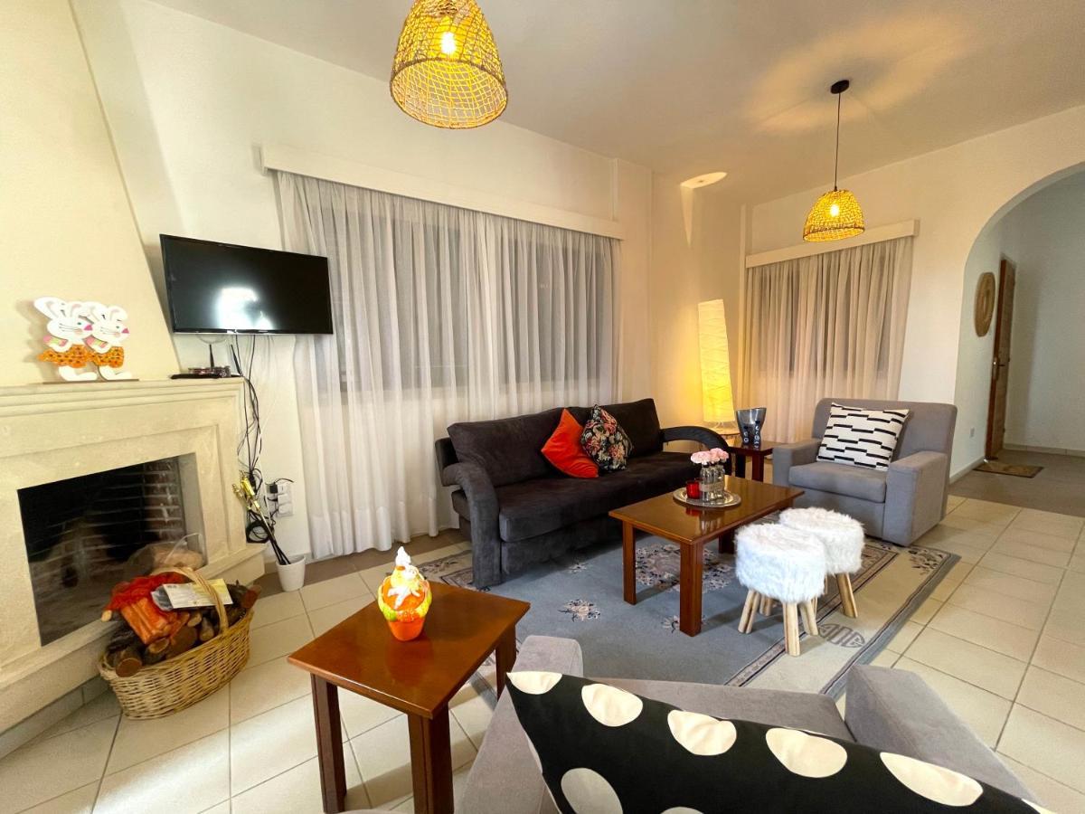 Villa Nysa8 Paphos