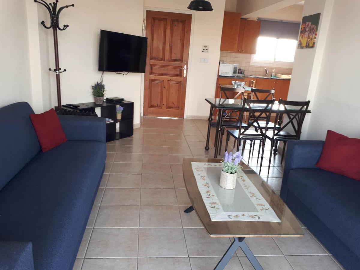 Apartment Amelia Two Bedroom - 201 Paphos