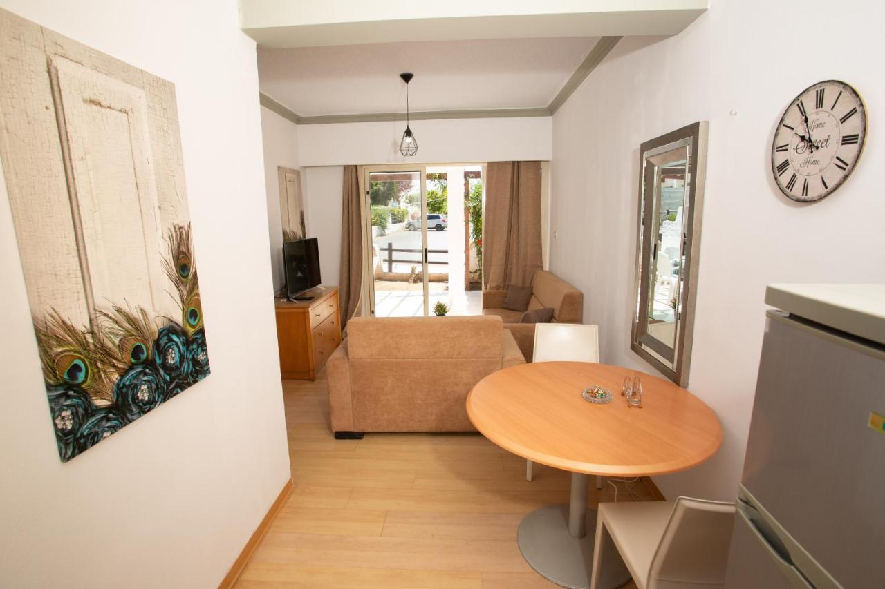 Apartment Always Welcome! Near Beach, Cml Swimming Pool Paphos