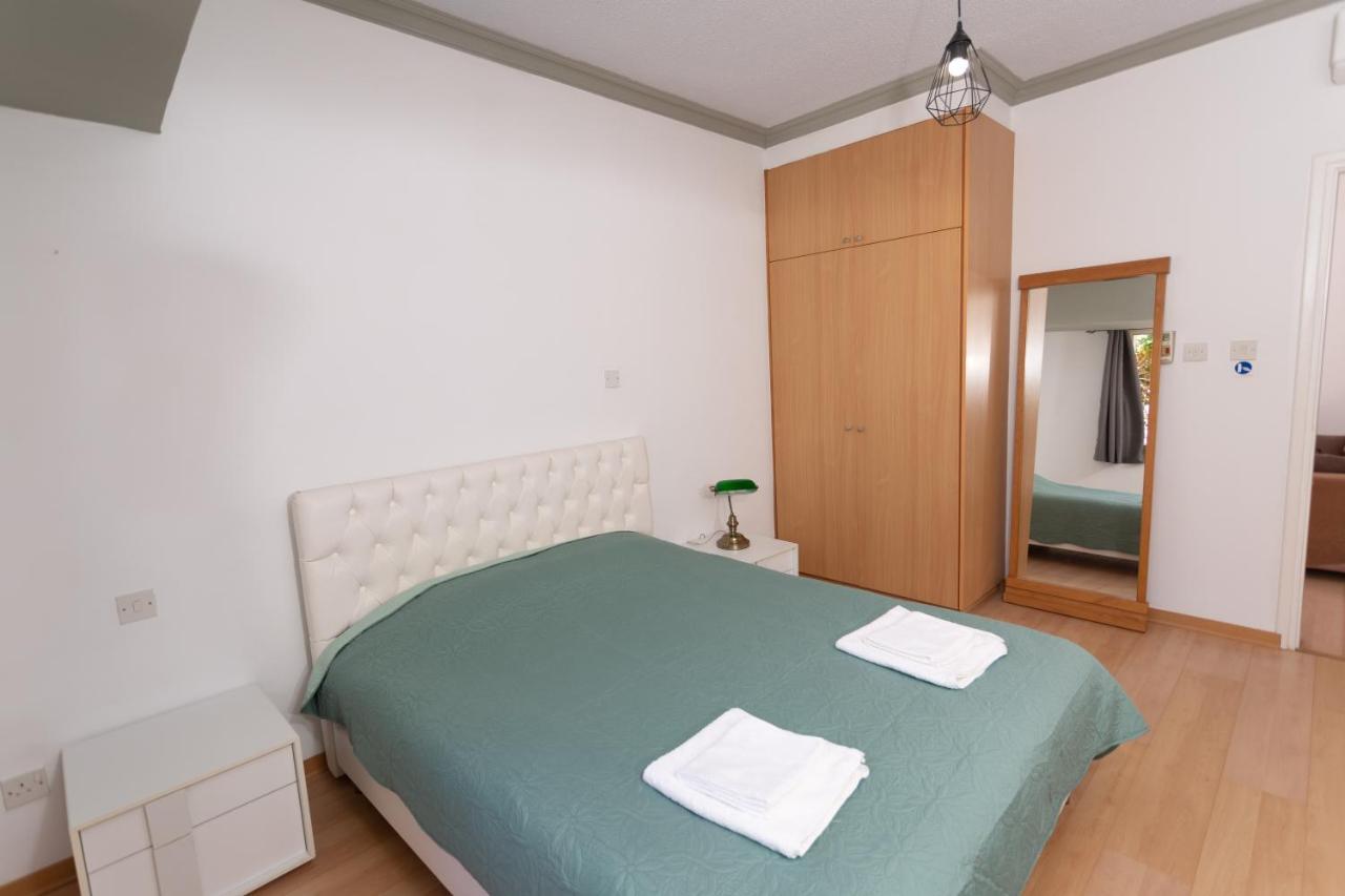 Apartment Always Welcome! Near Beach, Cml Swimming Pool Paphos