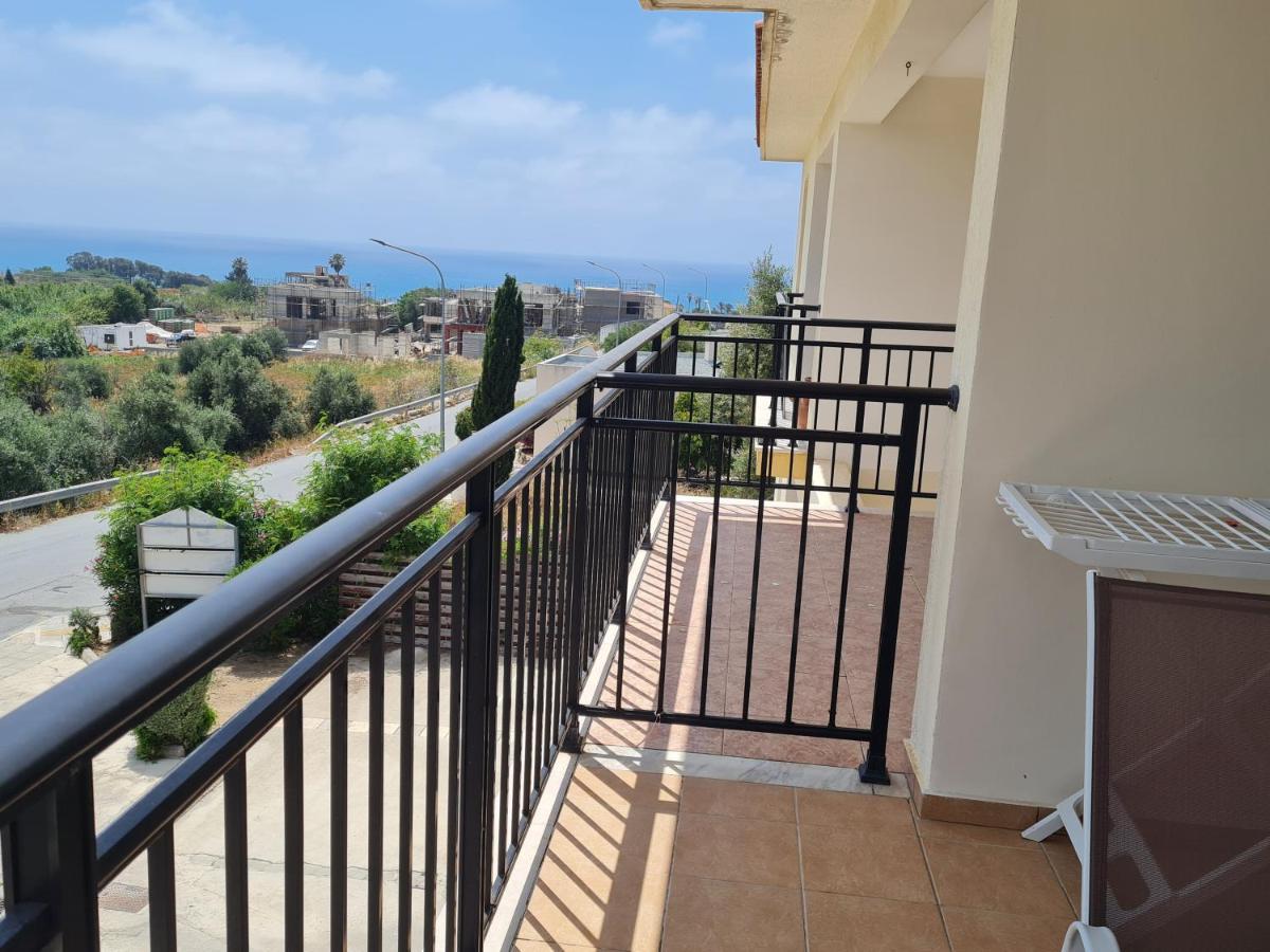 Eden Heights Sea View 203 *