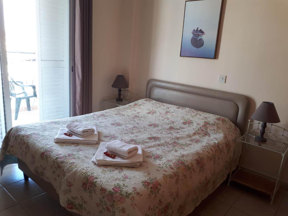 Apartment Amelia Two Bedroom - 201 Paphos
