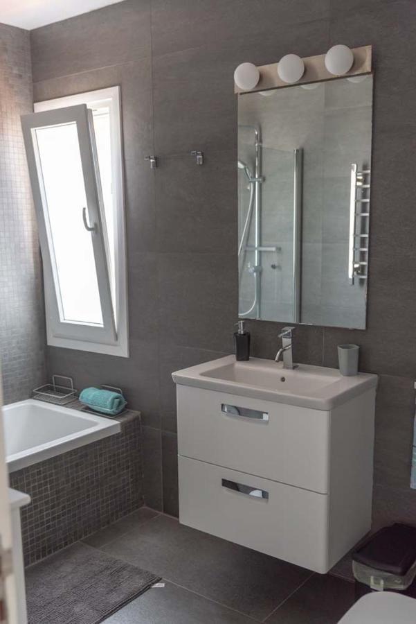 Amazing With Panoramic Sea View Pousada Paphos