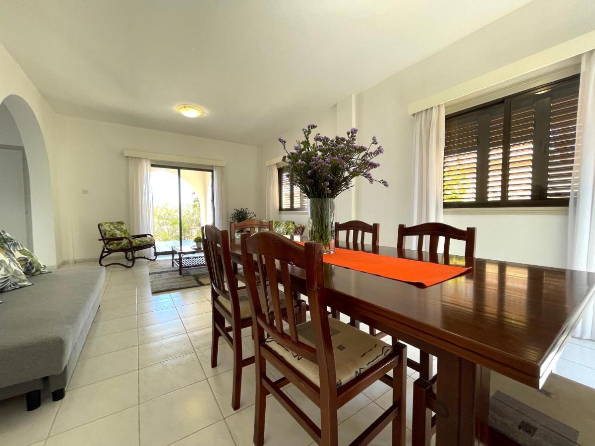Nysa7 Villa Paphos