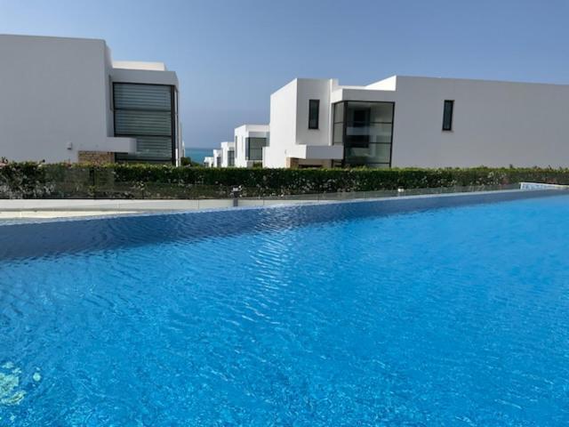 Coral Residences Apartment *