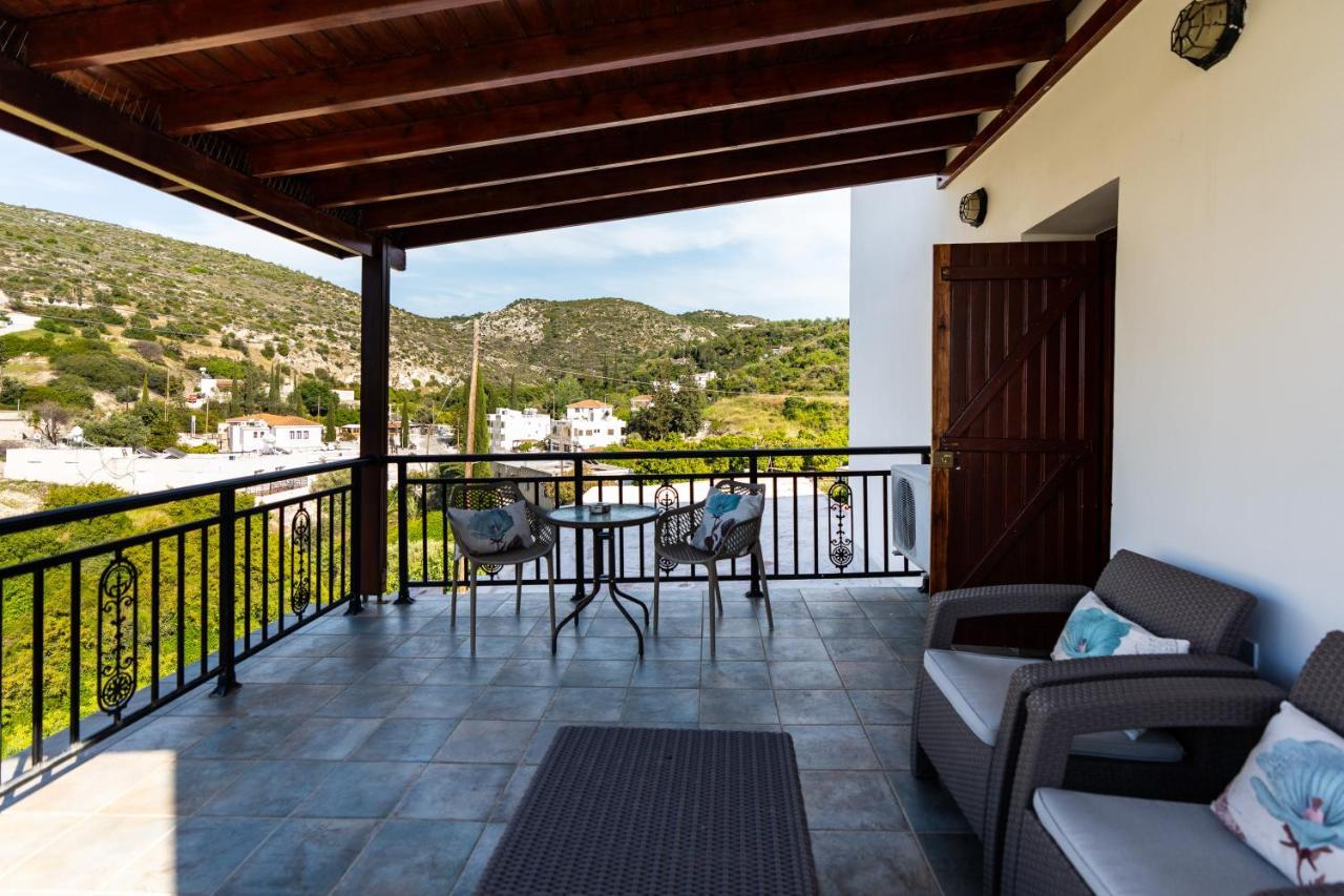 Apartment Steni Traditional