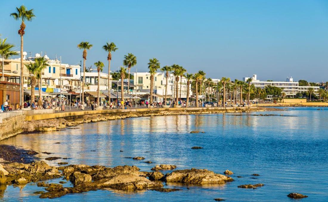 Apartment Harbour In Heart Of Tourist Area Paphos