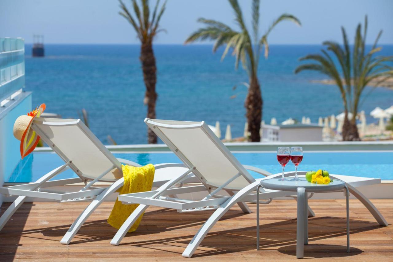Resort King Evelthon Beach & Klorakas