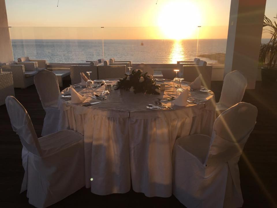 King Evelthon Beach & Resort