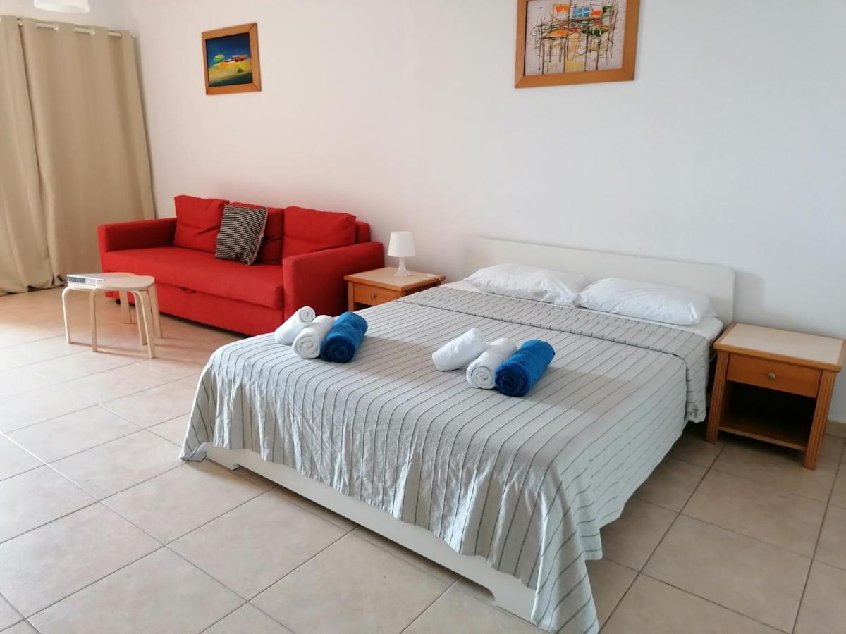 Ariadne Apartments