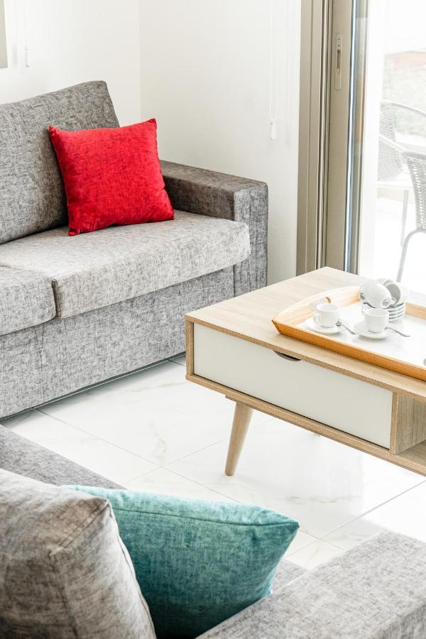Apartment Adolina By Ezoria Paphos