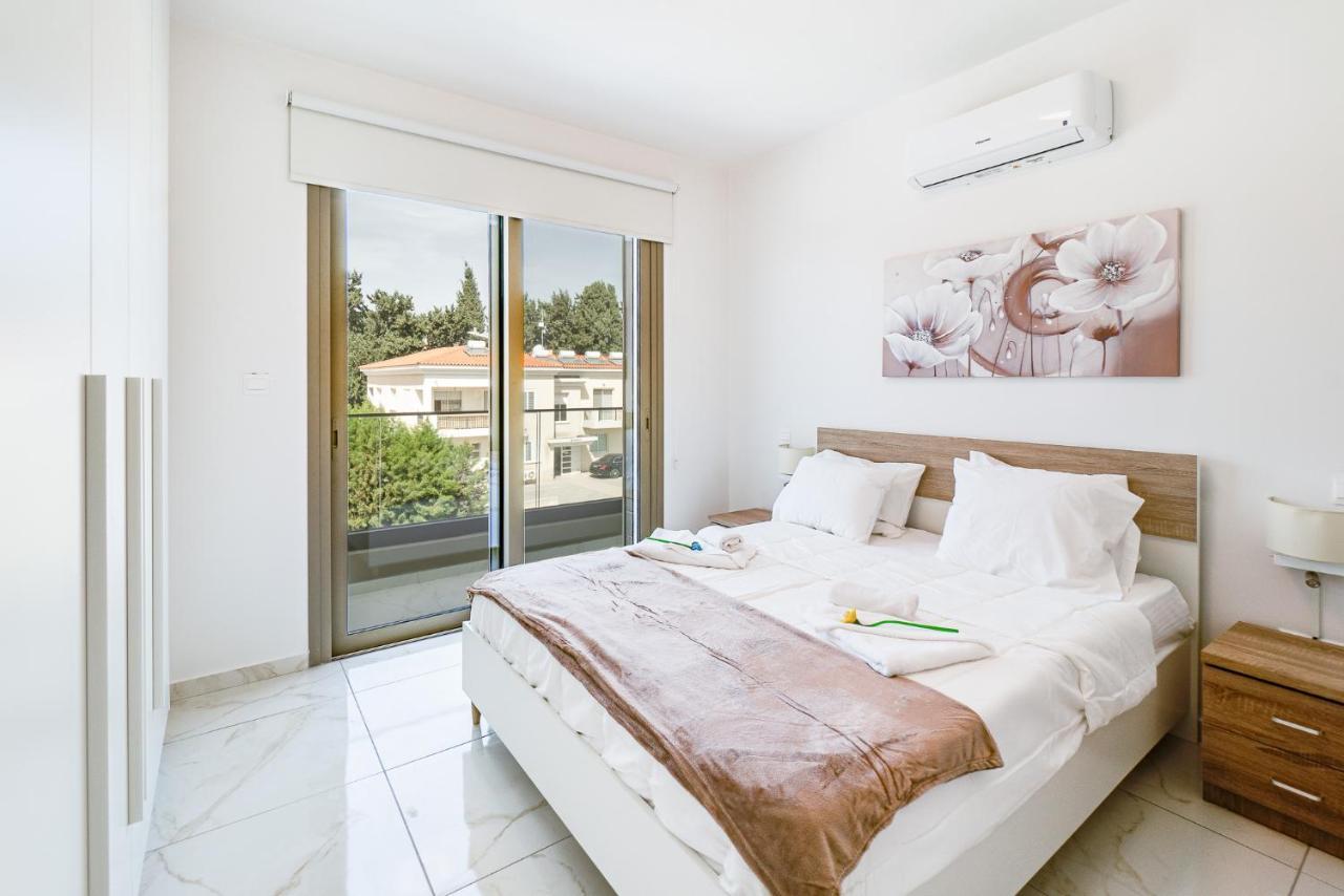 Apartment Adolina By Ezoria Paphos