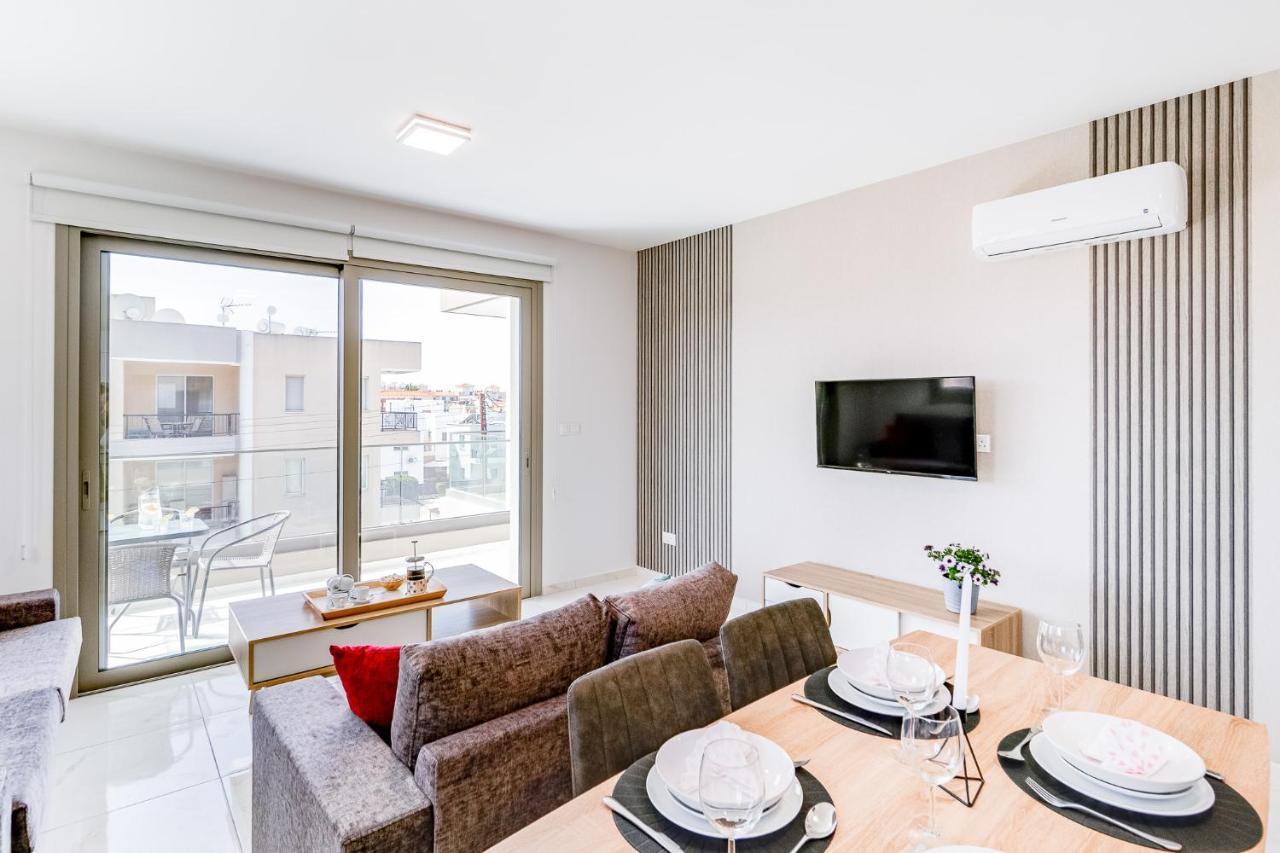 Apartment Adolina By Ezoria Paphos
