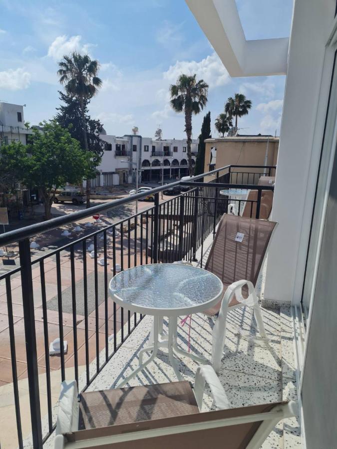 Almyria - By Imh Travel & Tours Apartment *