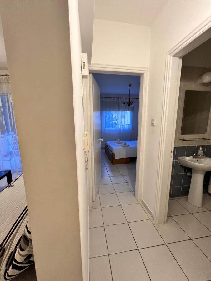 Iris Village Apartment Paphos