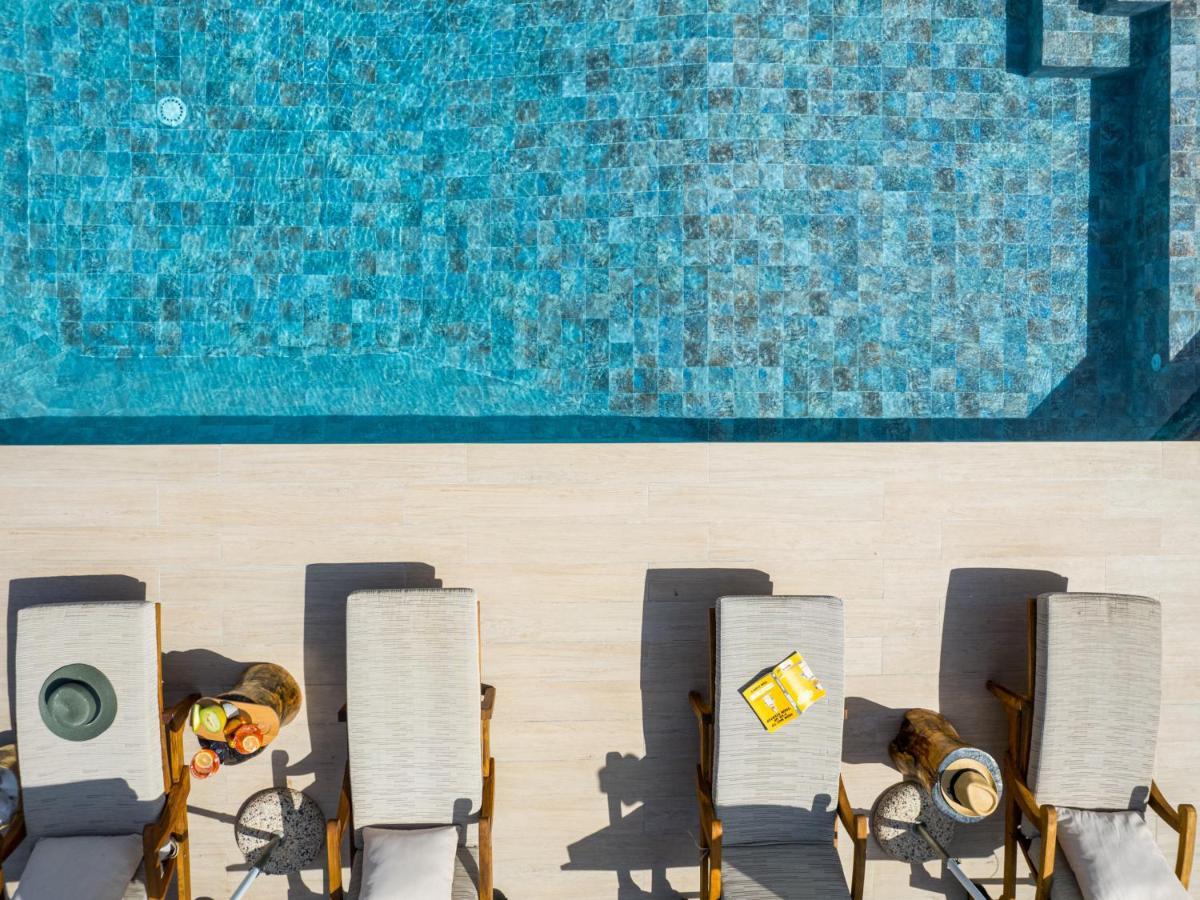 Villa Sunny Paradise Luxury With Pool & Hot Tub *