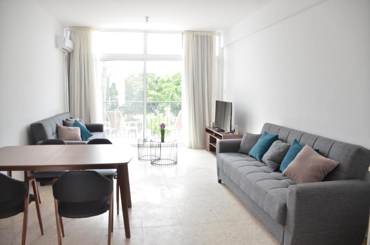 Almyria - By Imh Travel & Tours Apartment Paphos