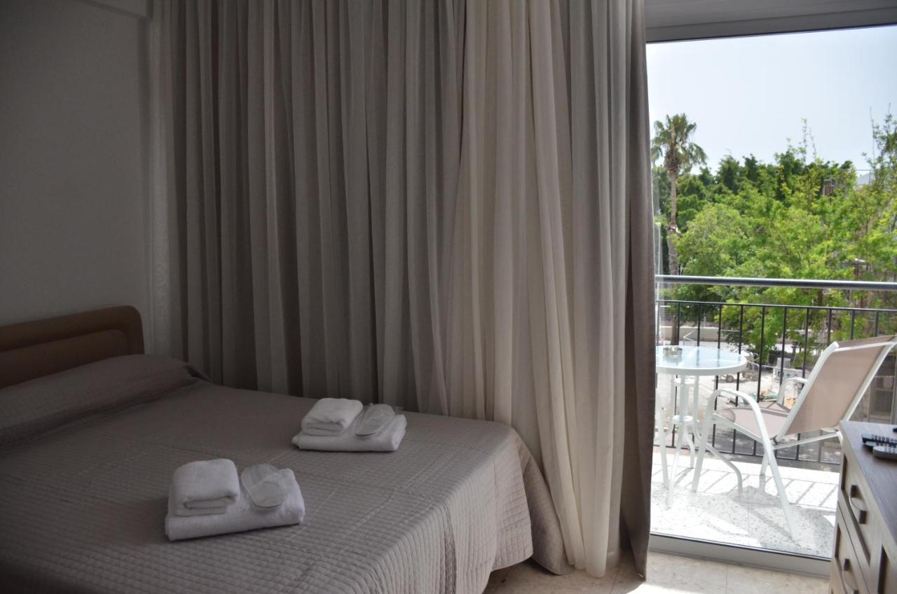 Almyria - By Imh Travel & Tours Apartment