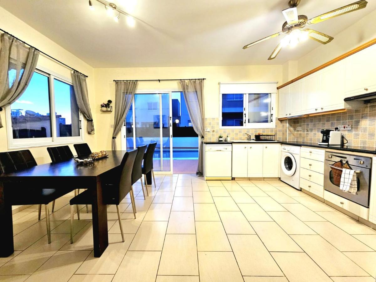 Spacious With Private Pool * Paphos