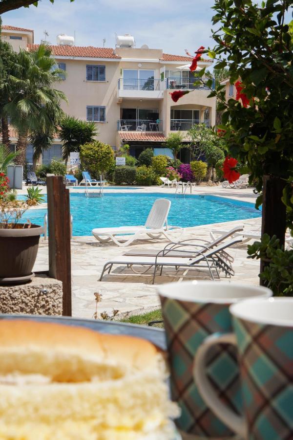Rachel By The Pool Apartment
